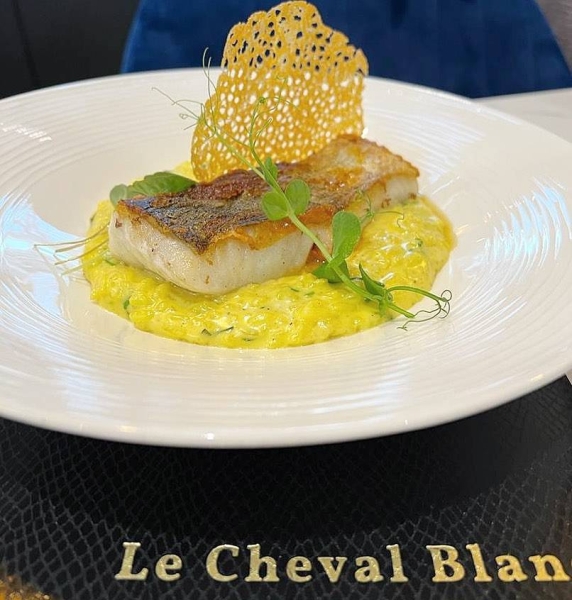 Les Menus - Le Cheval Blanc - restaurant LAMORLAYE - Resto Chantilly - Chantilly resto